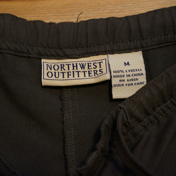 Northwest Outfitters dark green trouser style pant - Picture 5 of 5